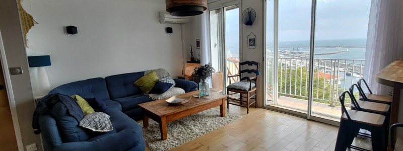 GRH4-vue vers salon, balcon & port1