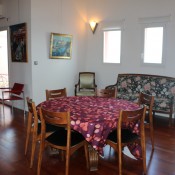 maison atypique etang de thau
