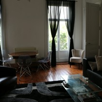 T4 Theatre salon