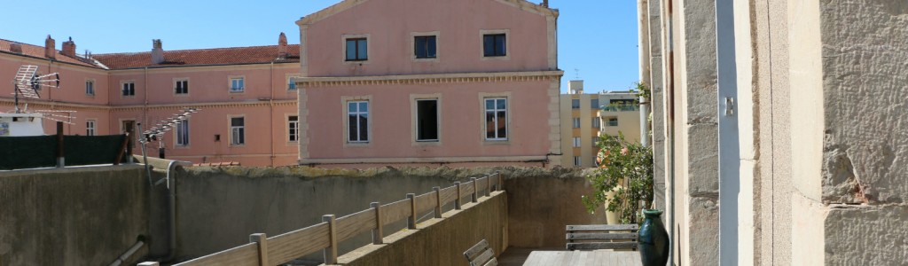 location appartement sur quai terrasse